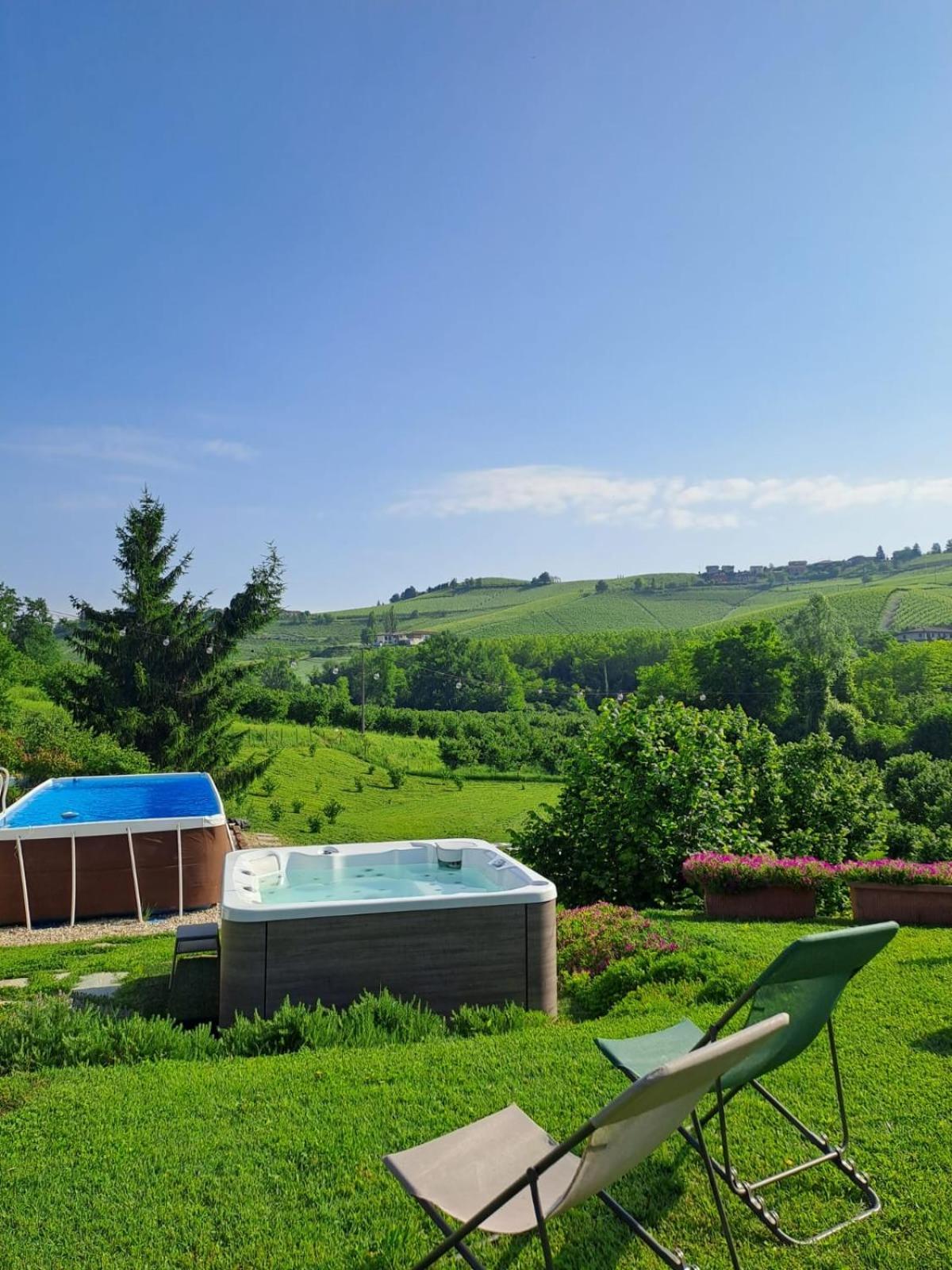 Vila Cascina Bellonuovo Alba  Exteriér fotografie